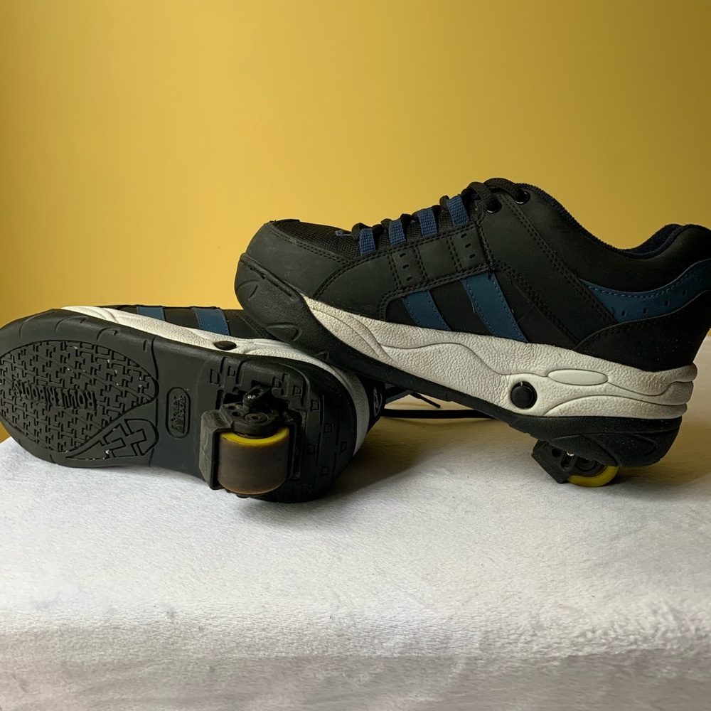 Wheelies Skater Boots Unisex Sneakers Hidden Wheels